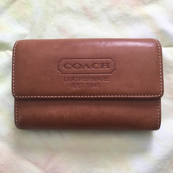 Authentic brown leather Coach wallet and keychain - Picture 2 of 7